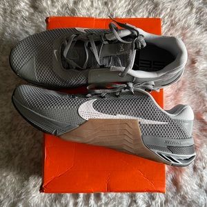 Nike Metcon 7 Gray/Gum - Size 13 - NEW